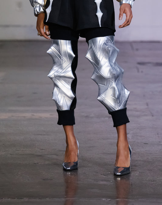 The Titan Leggings